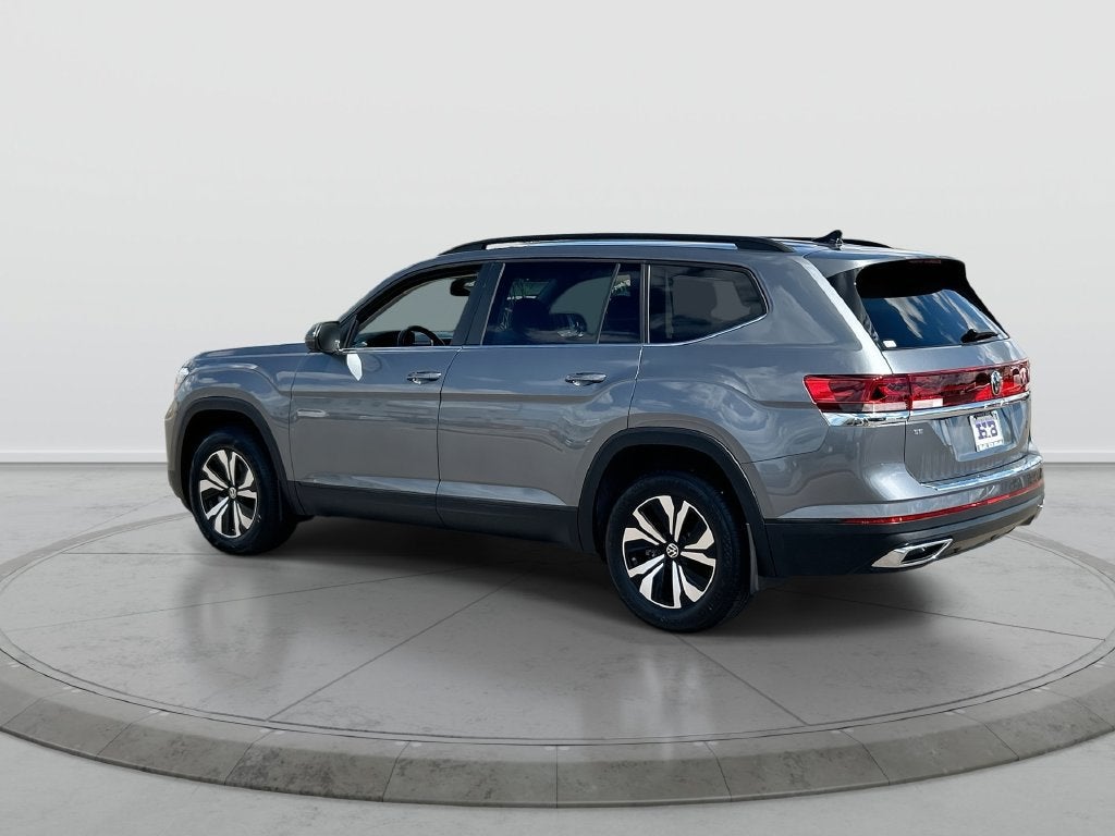 2025 Volkswagen Atlas 2.0T SE