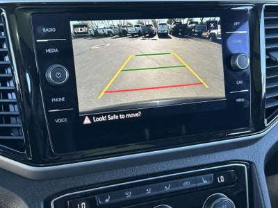 2023 Volkswagen Atlas 3.6L V6 SE w/Technology