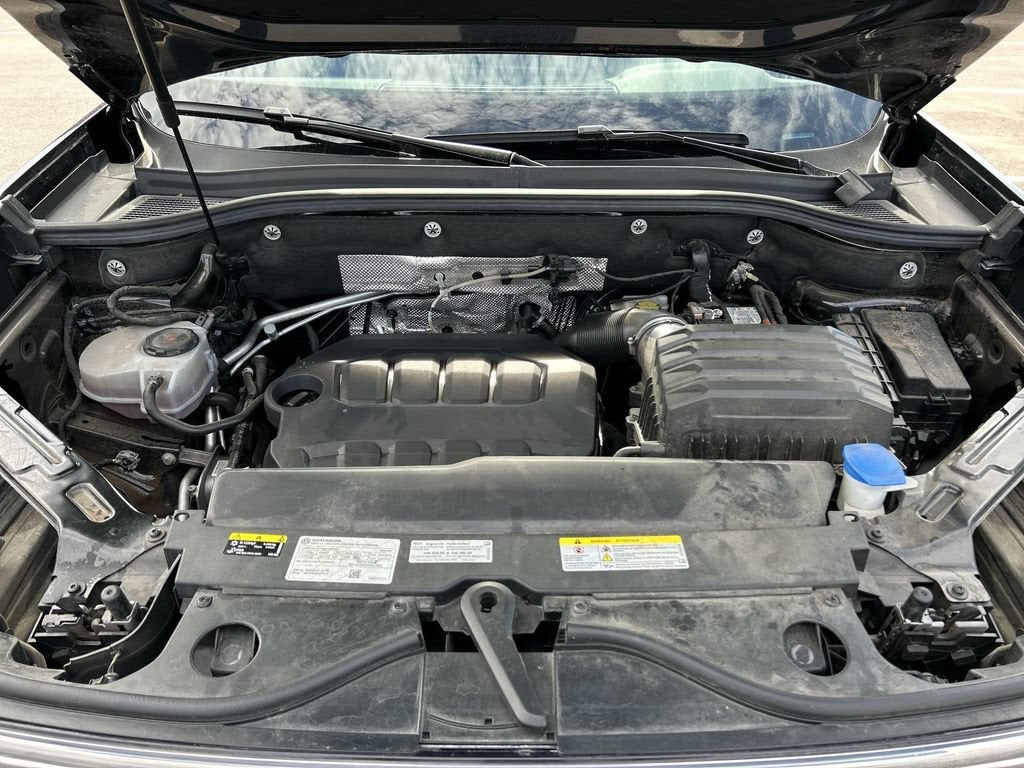 2024 Volkswagen Atlas Cross Sport 2.0T SE w/Technology