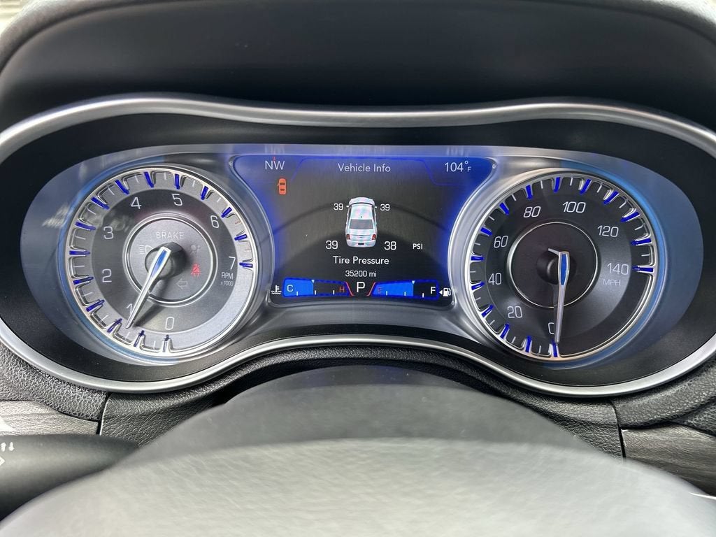2021 Chrysler 300 Touring