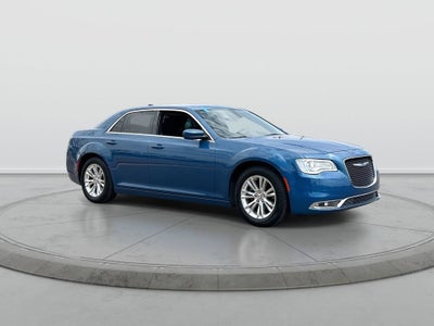 2021 Chrysler 300 Touring