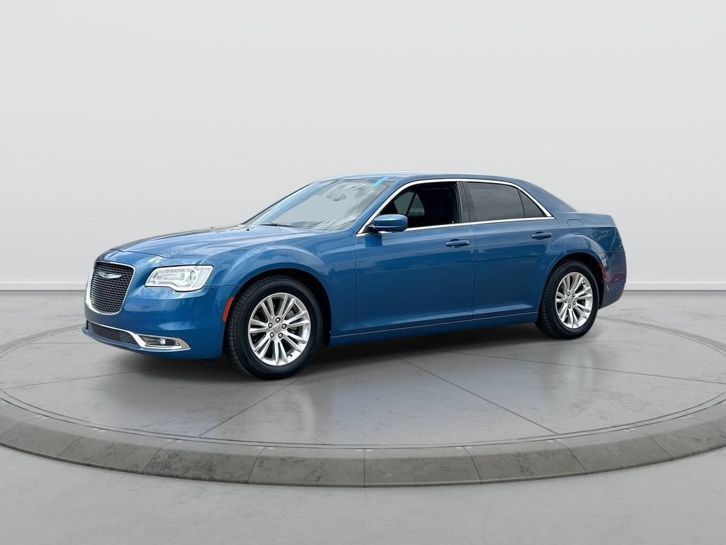 2021 Chrysler 300 Touring