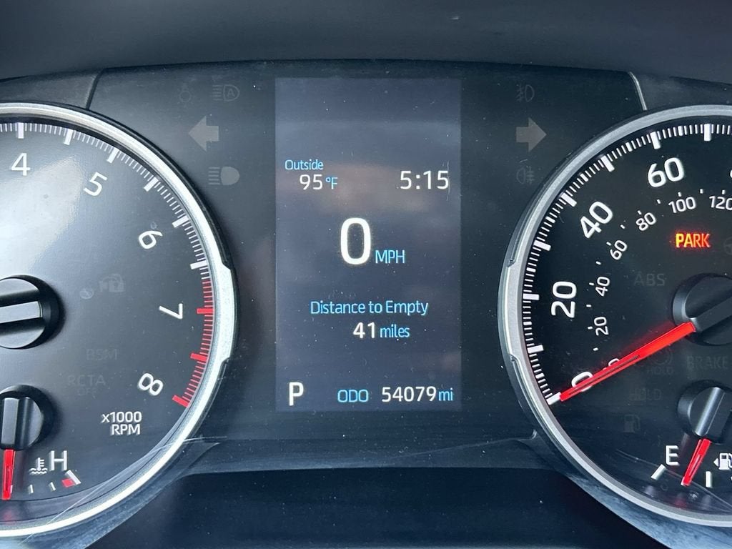 2021 Toyota RAV4 LE