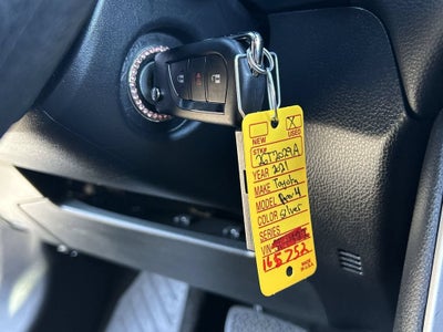 2021 Toyota RAV4 LE