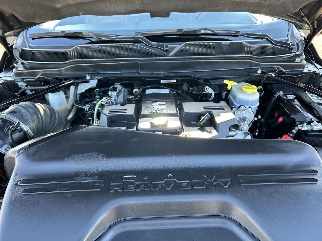 2024 RAM 3500 Limited Longhorn Crew Cab 4x4 8' Box