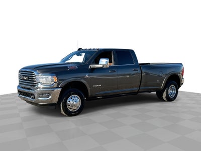 2024 RAM 3500 Limited Longhorn Crew Cab 4x4 8' Box
