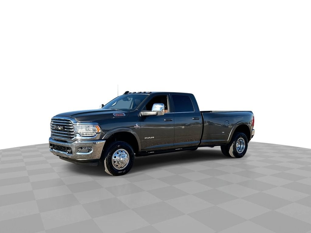 2024 RAM 3500 Limited Longhorn Crew Cab 4x4 8' Box
