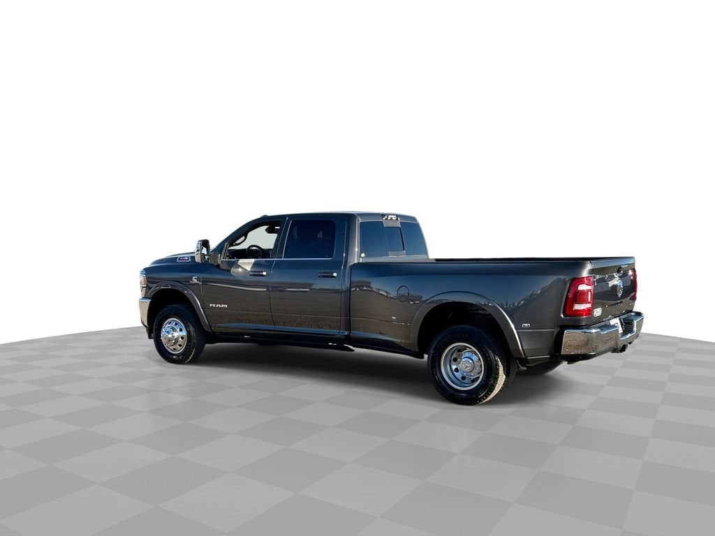 2024 RAM 3500 Limited Longhorn Crew Cab 4x4 8' Box