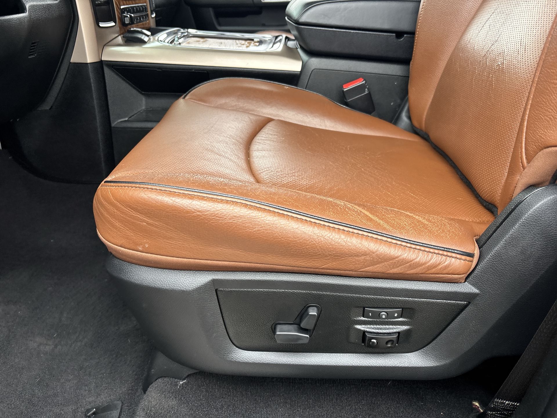 2017 RAM 3500 Laramie Longhorn Mega Cab 4x4 6'4" Box