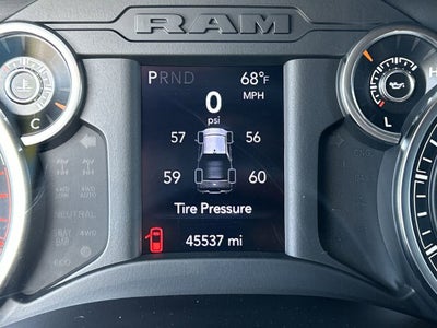 2021 RAM 2500 Tradesman Crew Cab 4x4 6'4" Box