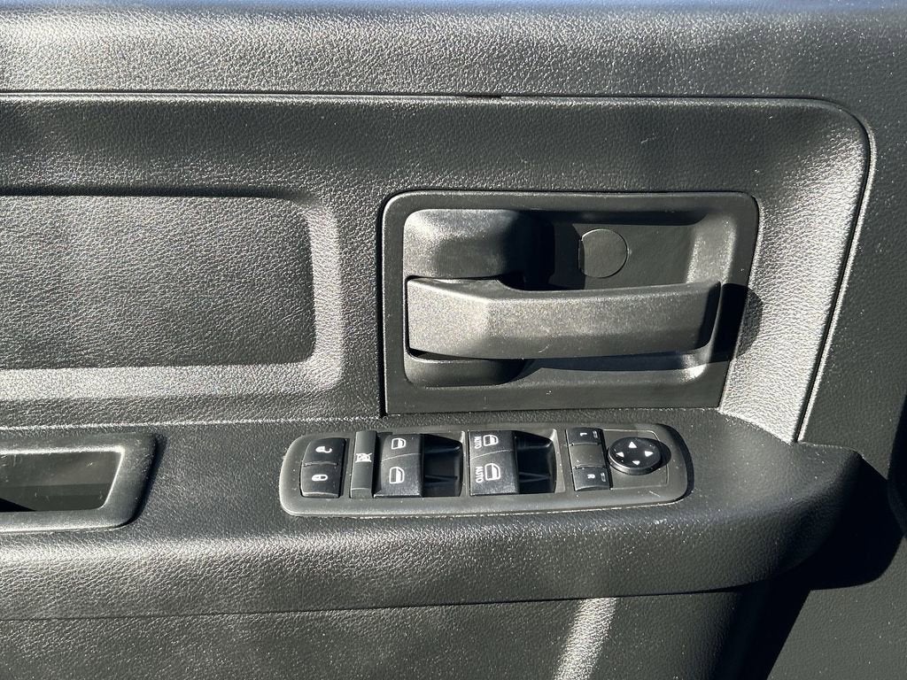 2021 RAM 2500 Tradesman Crew Cab 4x4 6'4" Box