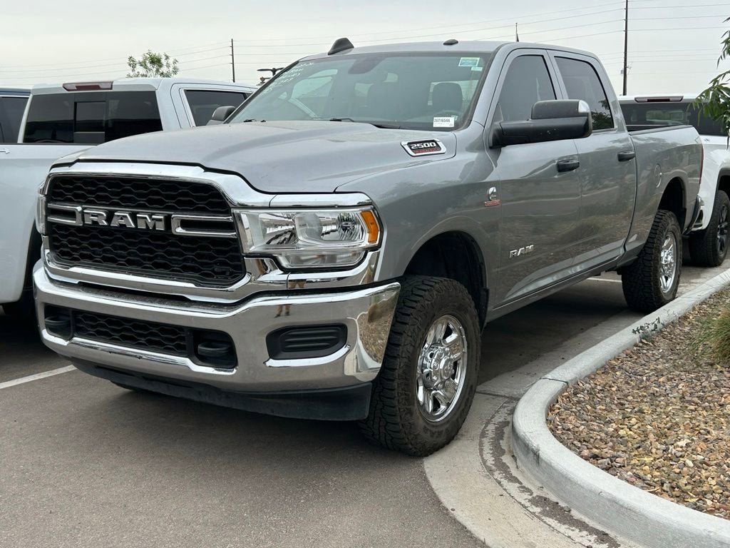 2022 RAM 2500 Tradesman Crew Cab 4x4 6'4" Box