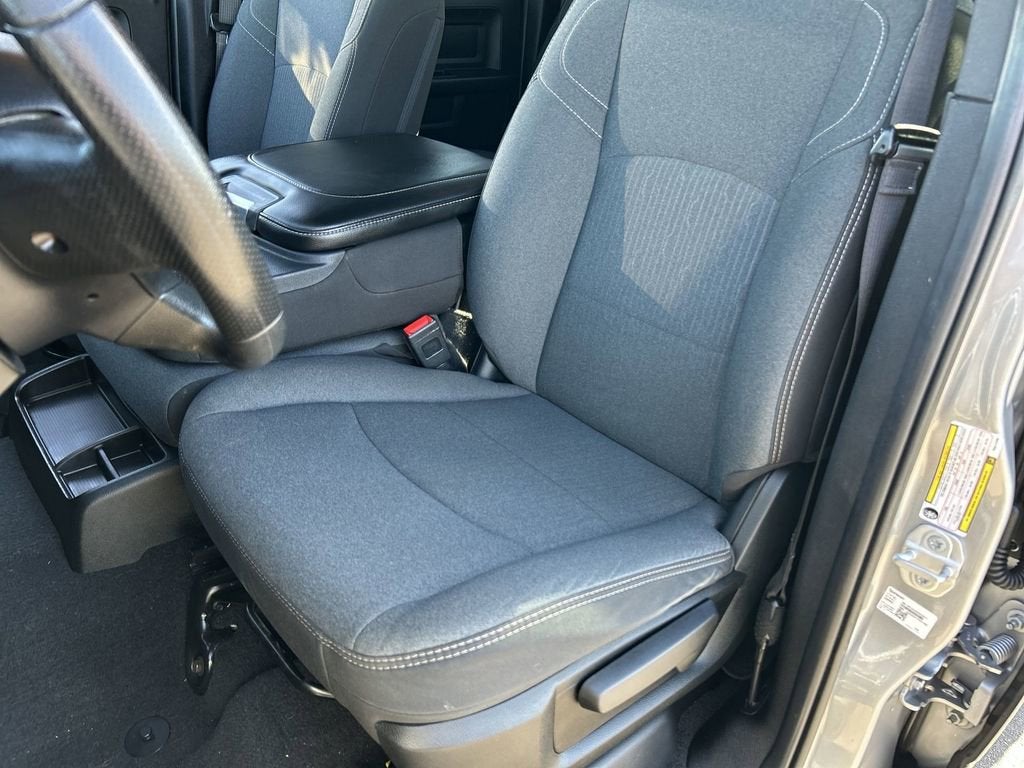 2022 RAM 2500 Tradesman Crew Cab 4x4 6'4" Box