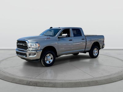 2022 RAM 2500 Tradesman Crew Cab 4x4 6'4" Box