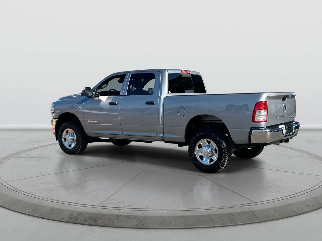 2022 RAM 2500 Tradesman Crew Cab 4x4 6'4" Box