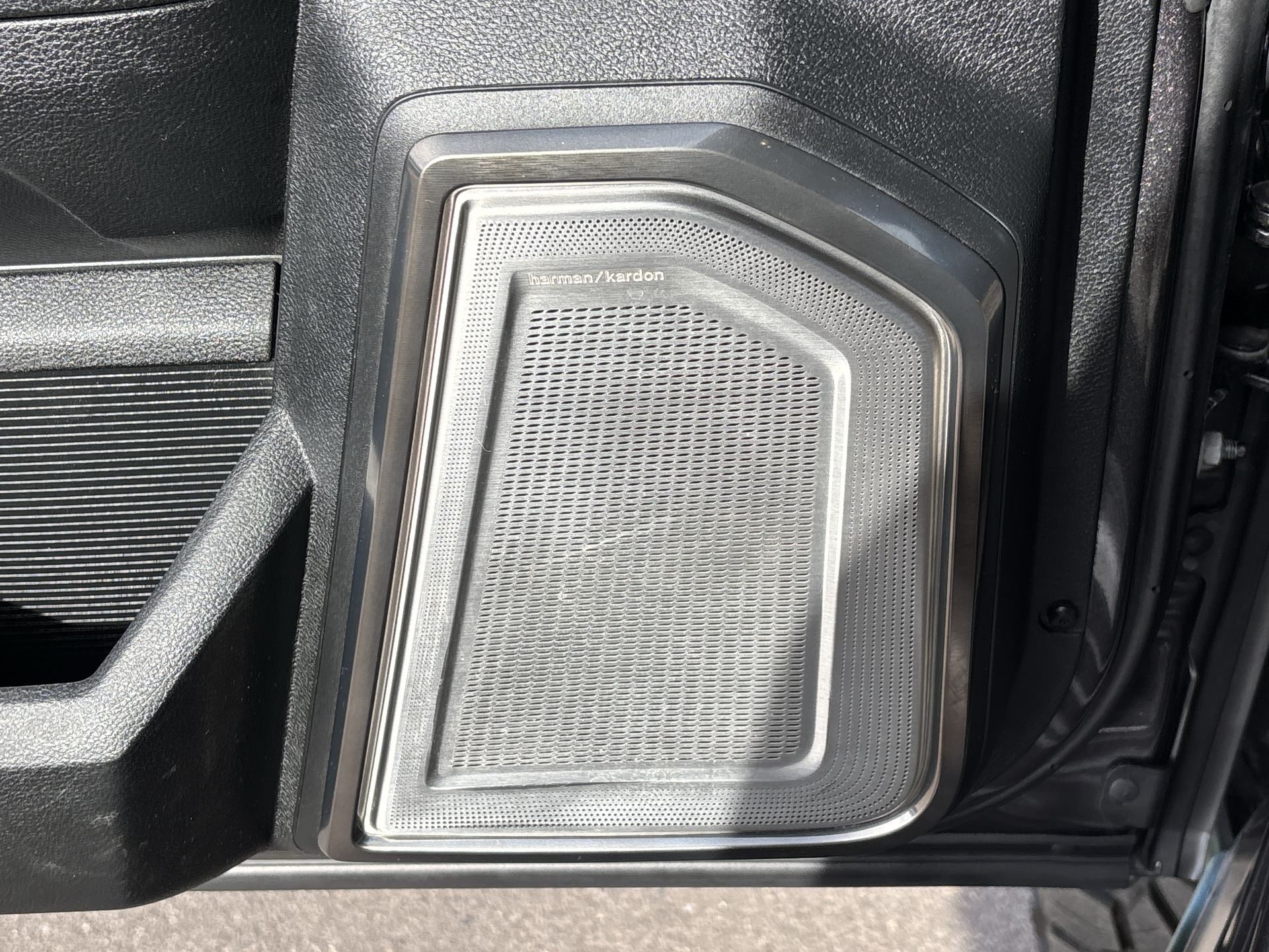 2021 RAM 2500 Limited Mega Cab 4x4 6'4" Box