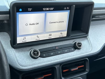 2022 Ford Maverick XL
