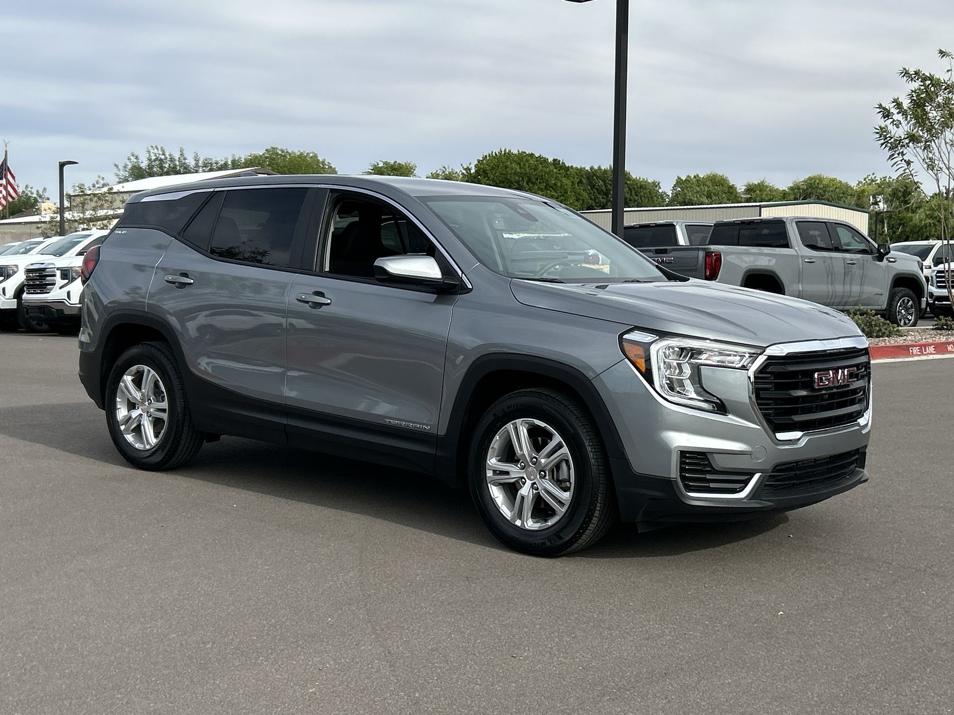 2024 GMC Terrain SLE