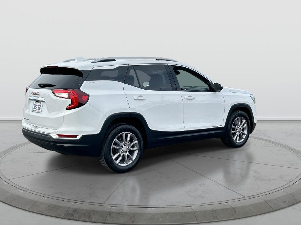 2023 GMC Terrain SLT