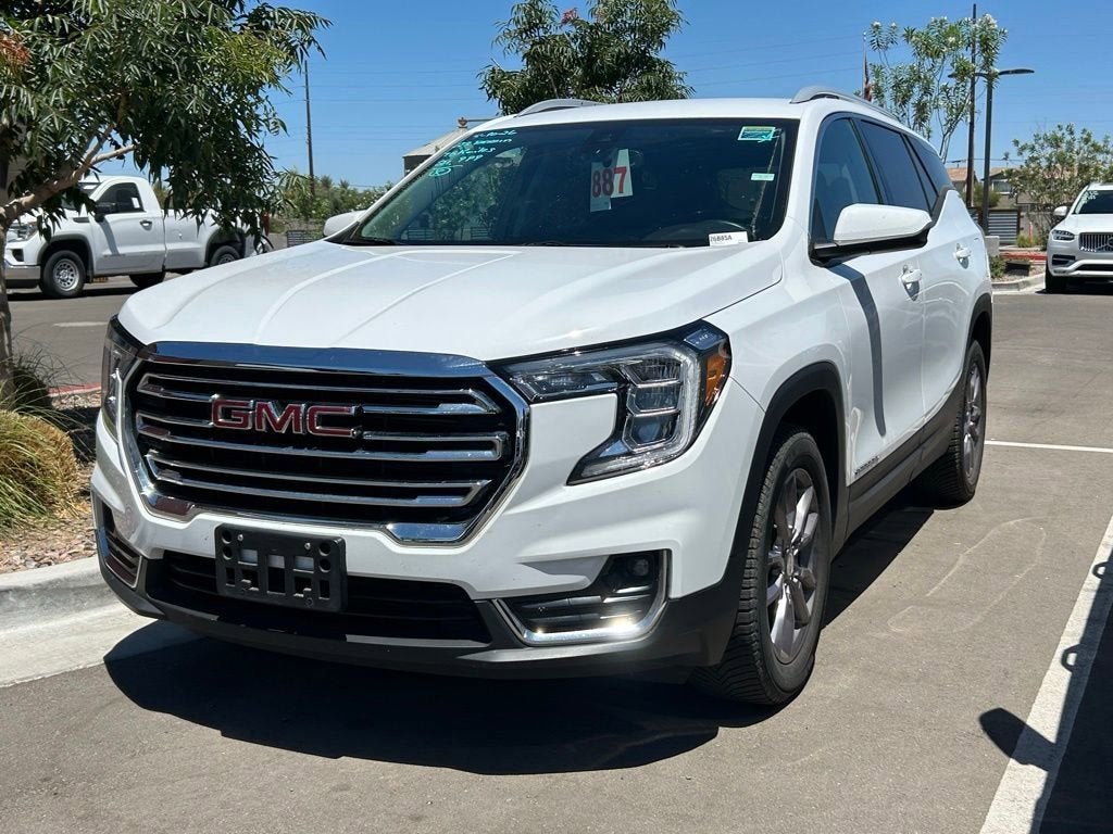 2023 GMC Terrain SLT