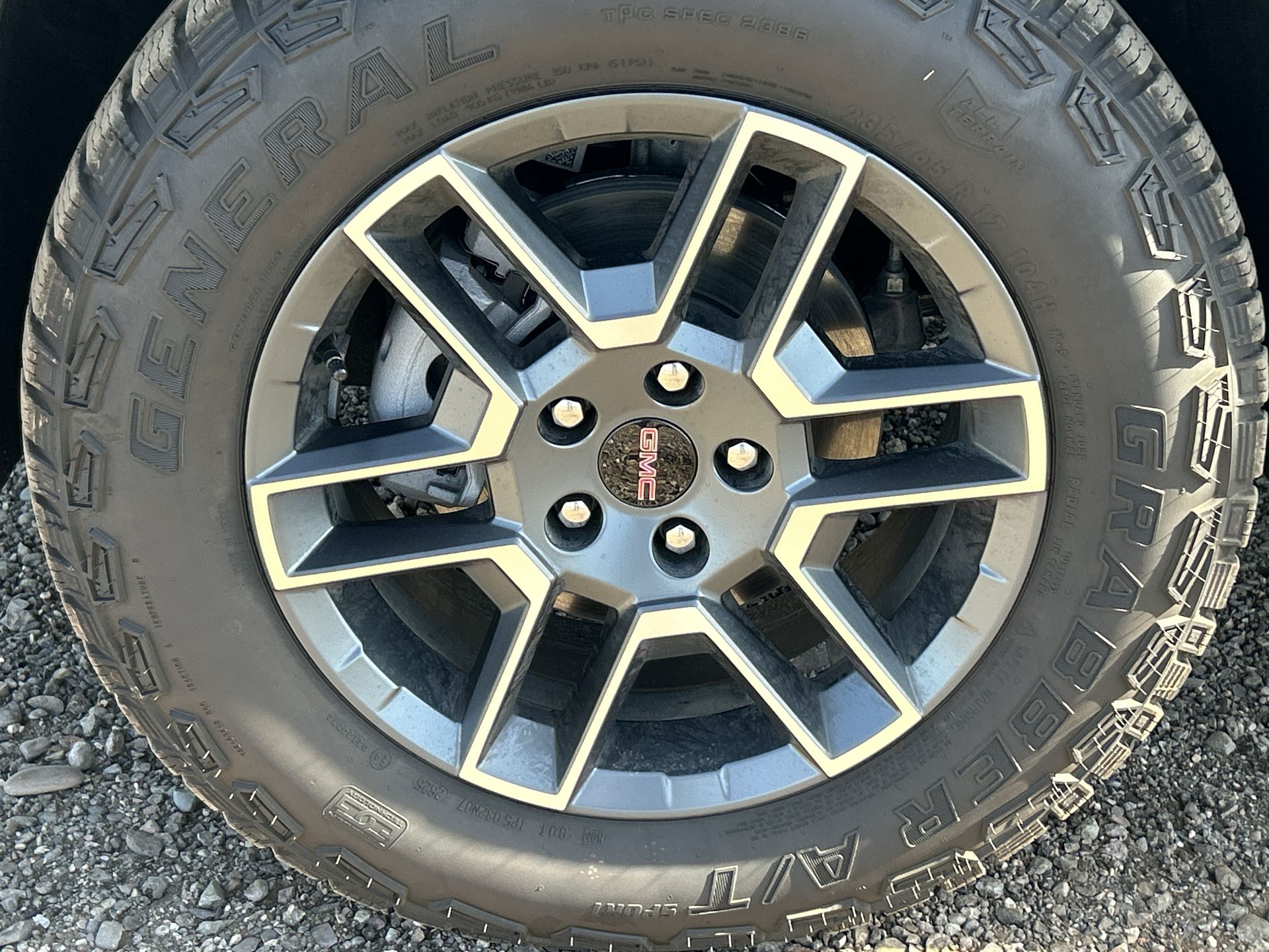 2026 GMC Terrain AT4