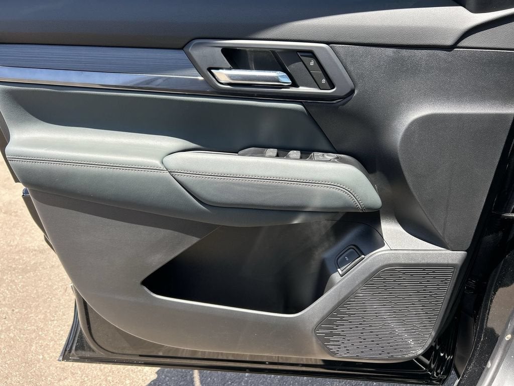 2027 GMC Terrain AWD AT4