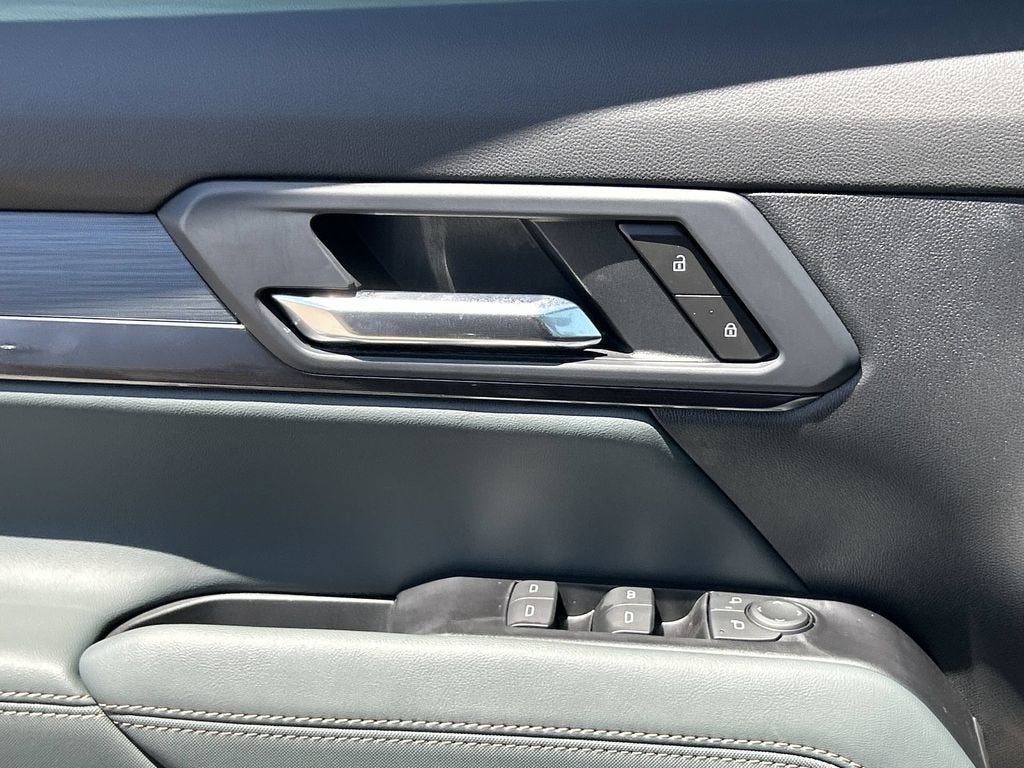 2027 GMC Terrain AWD AT4