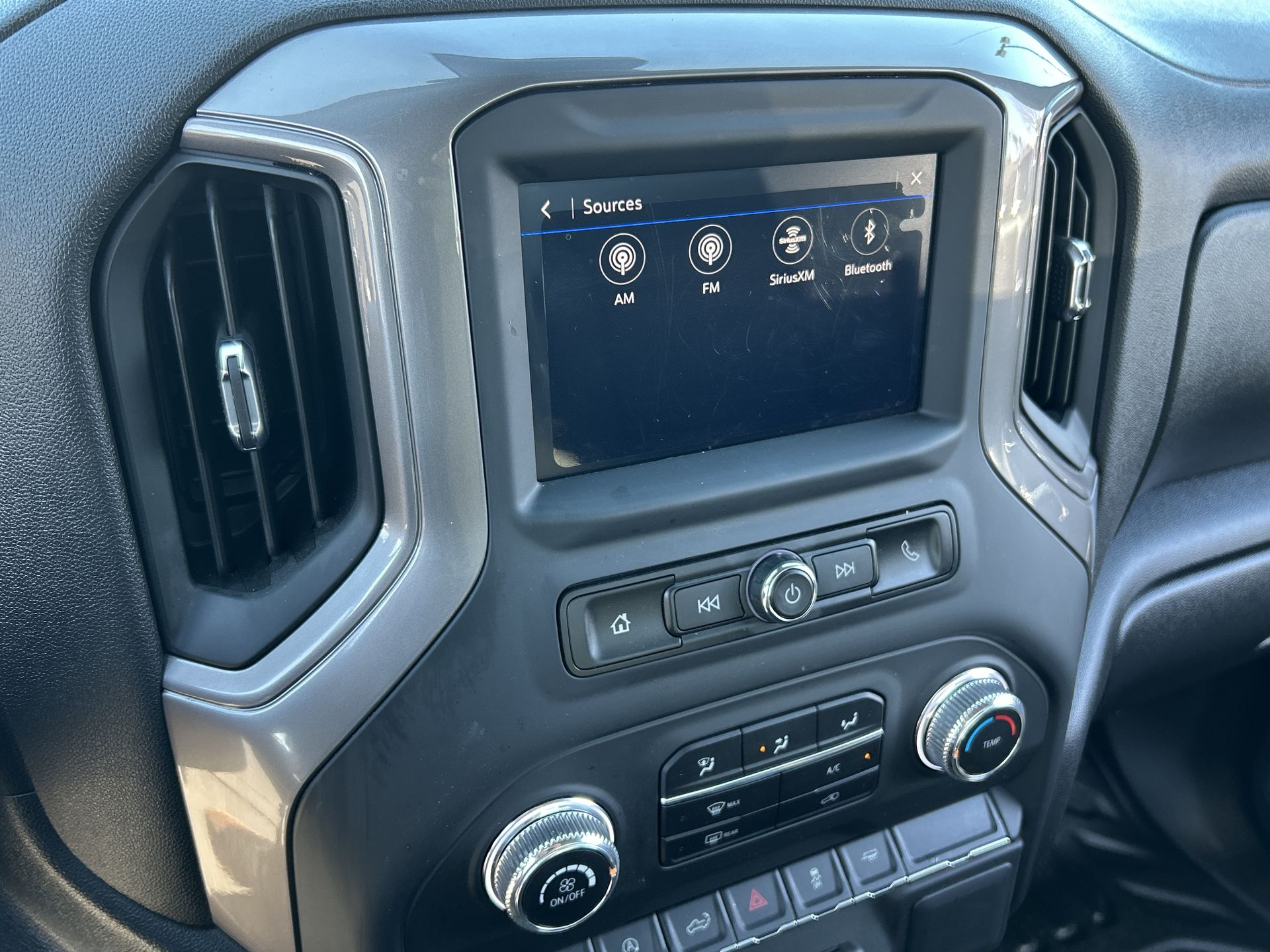 2023 GMC Sierra 1500 Pro