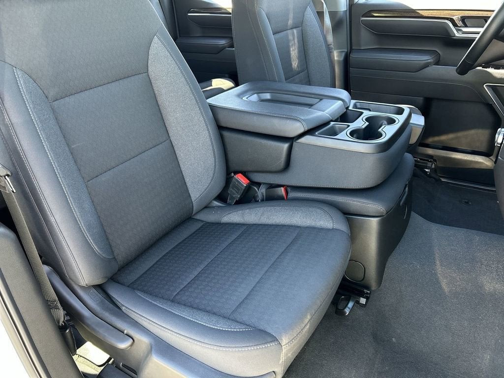 2025 GMC Sierra 1500 SLE