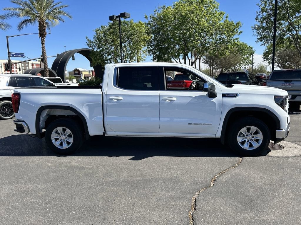 2025 GMC Sierra 1500 SLE