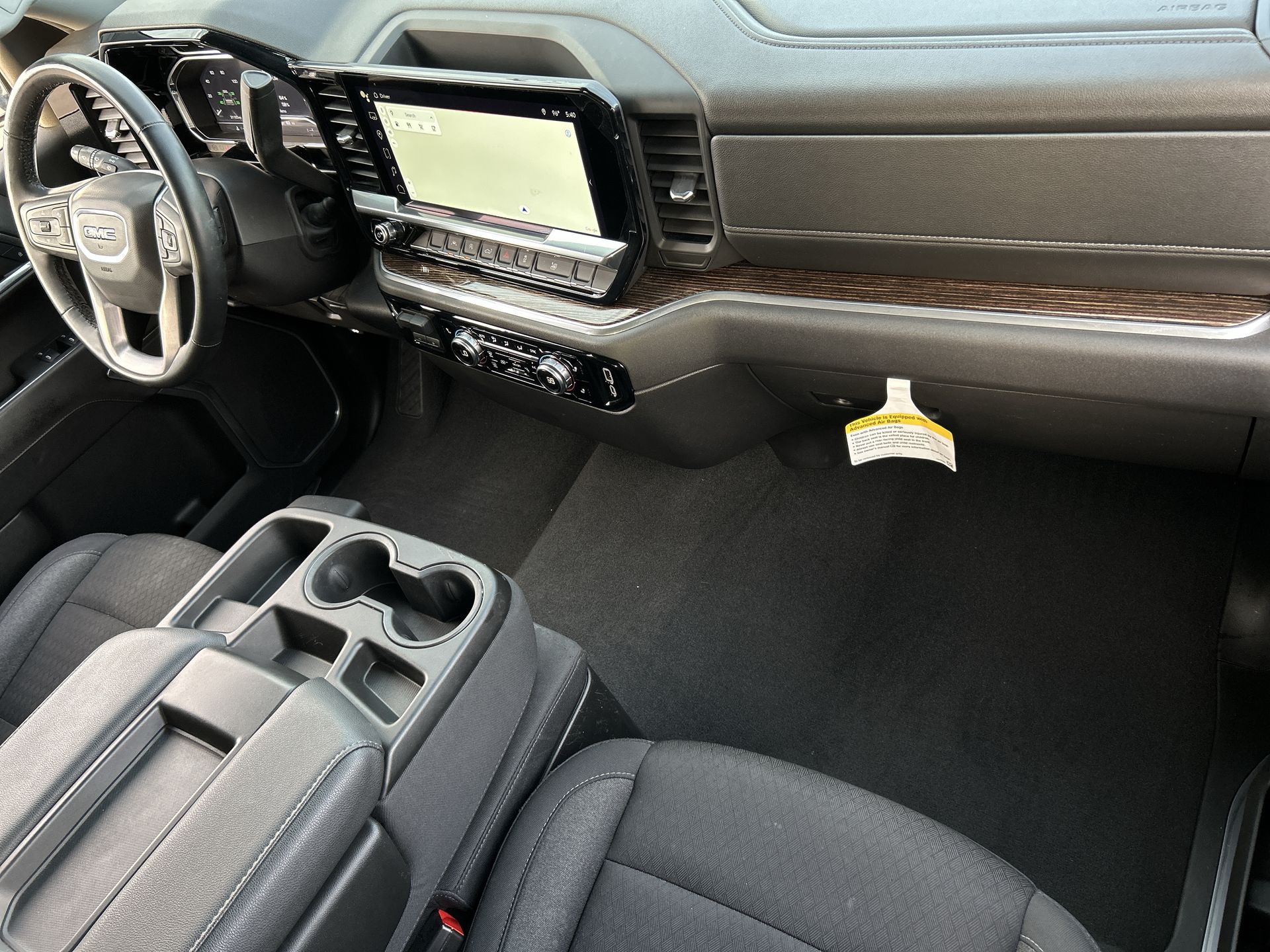 2024 GMC Sierra 1500 SLE