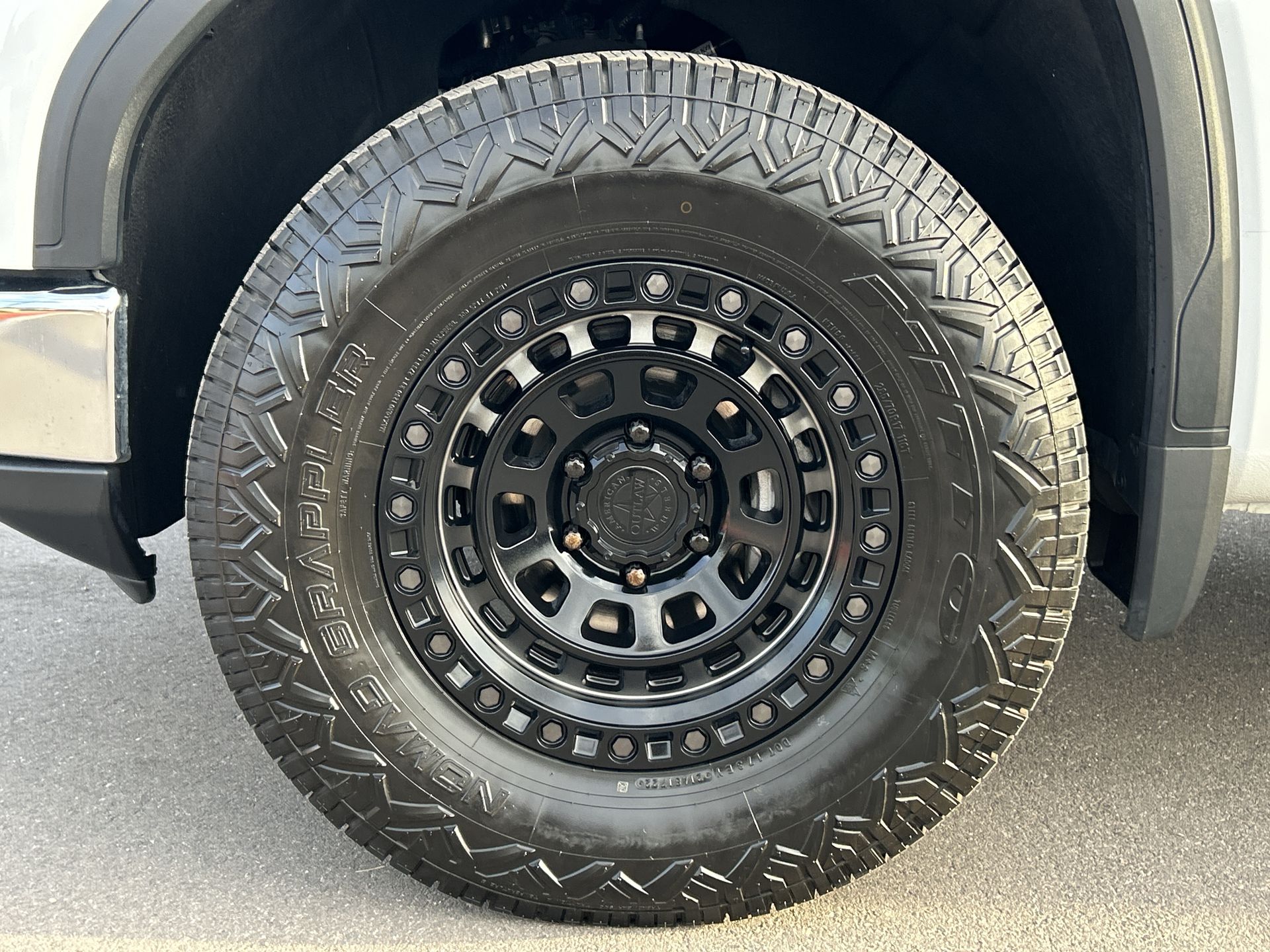 2024 GMC Sierra 1500 SLE