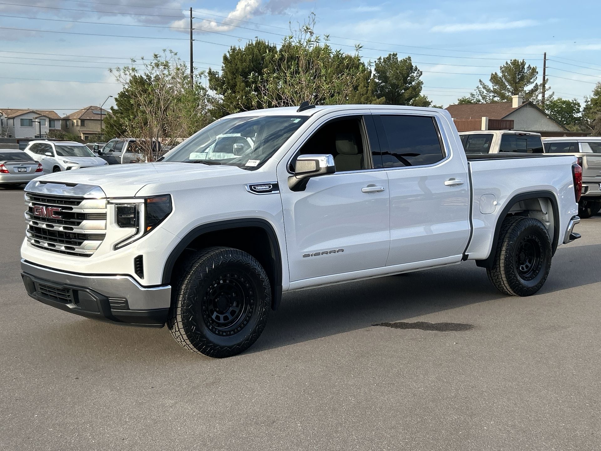 2024 GMC Sierra 1500 SLE