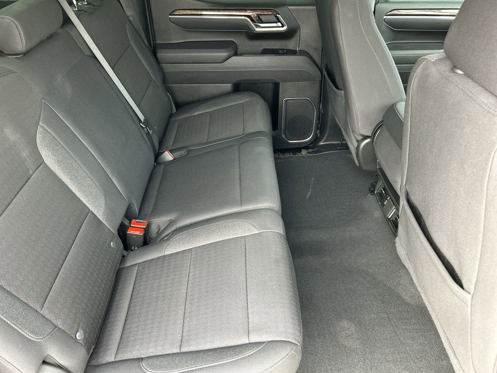 2025 GMC Sierra 1500 SLE