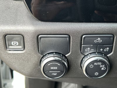 2025 GMC Sierra 1500 SLE