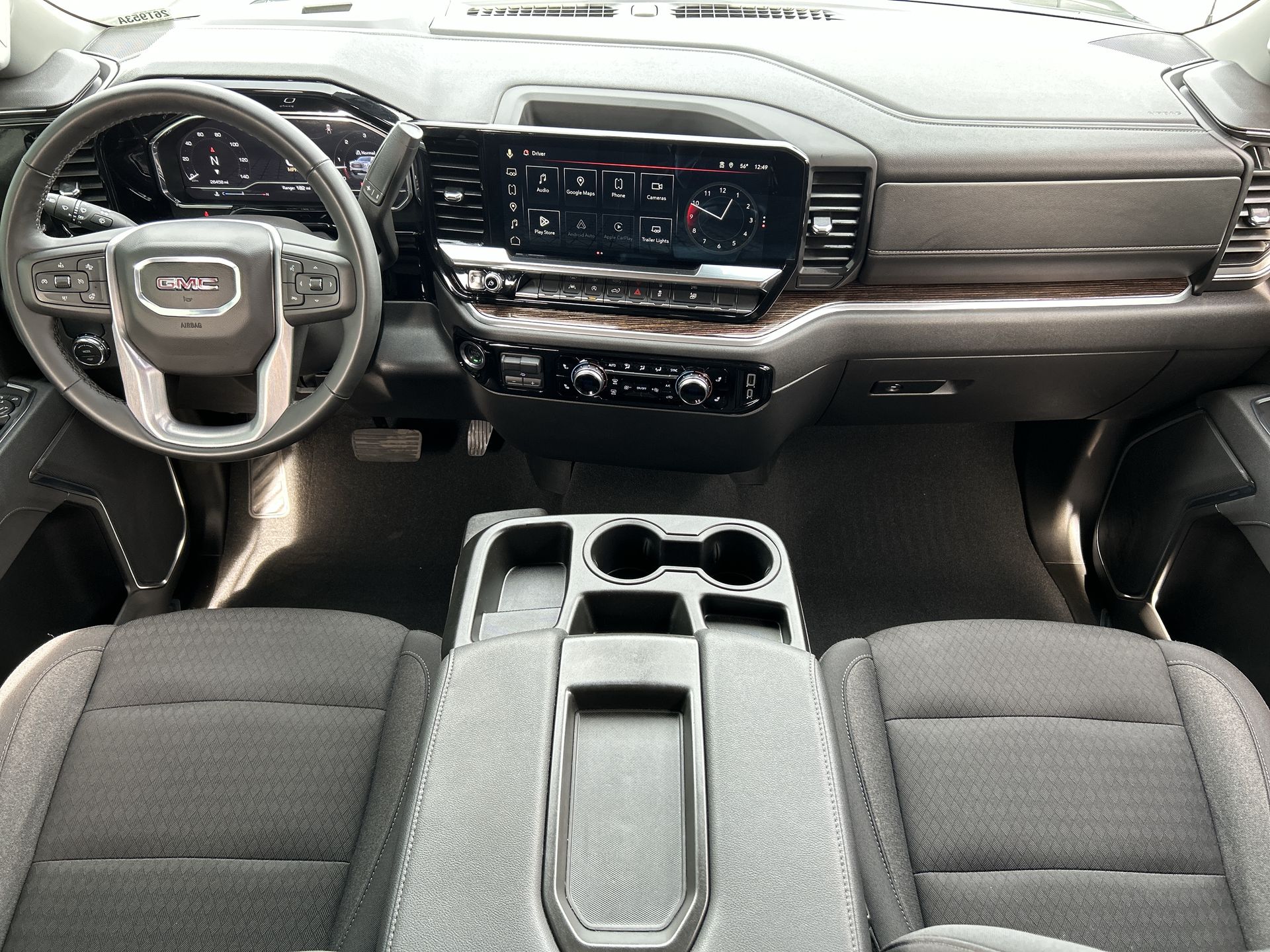 2025 GMC Sierra 1500 SLE