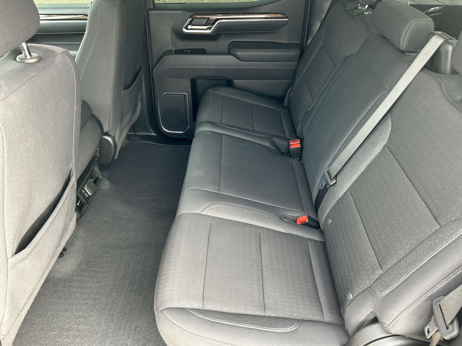 2025 GMC Sierra 1500 SLE