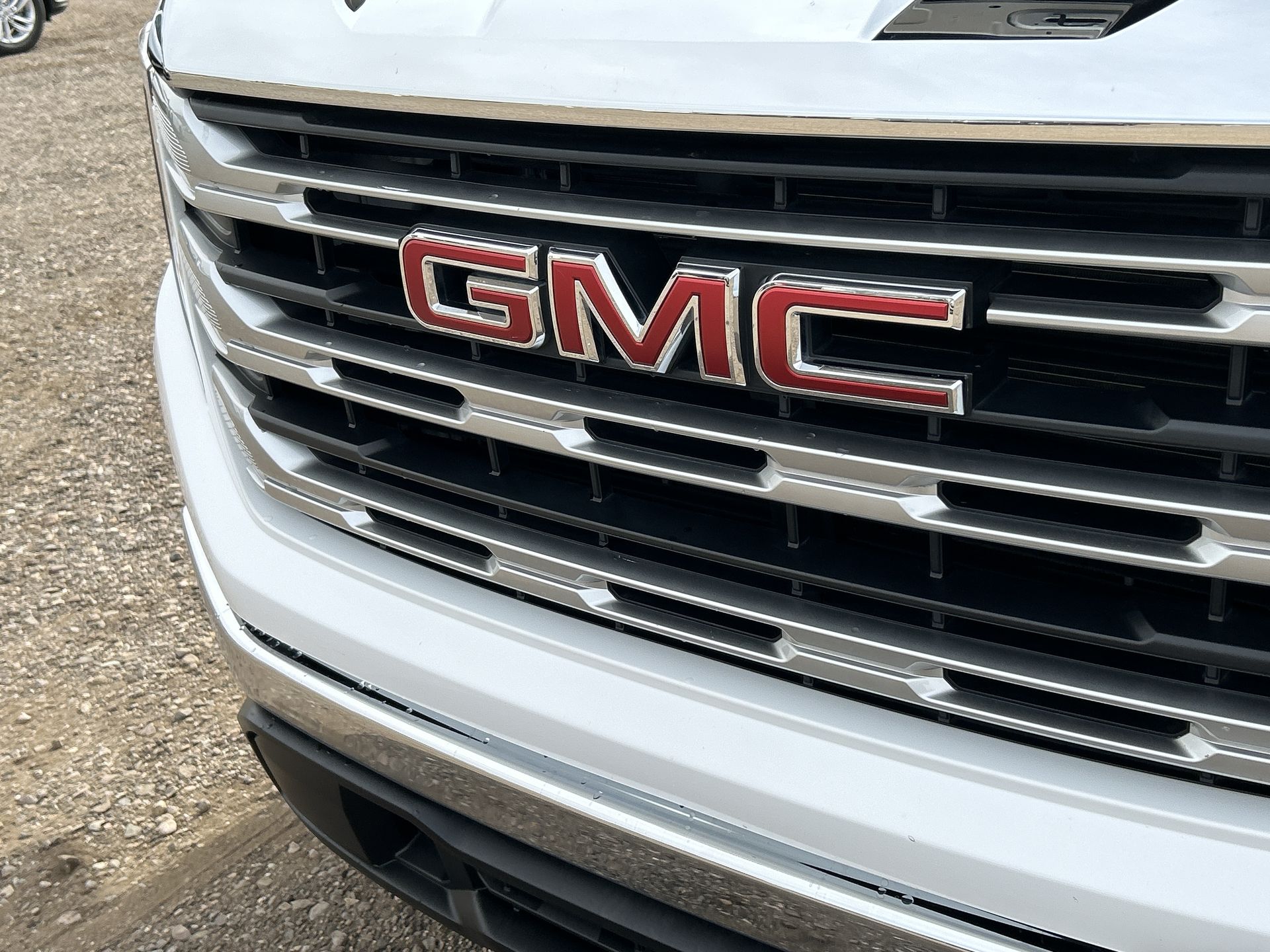 2025 GMC Sierra 1500 SLE