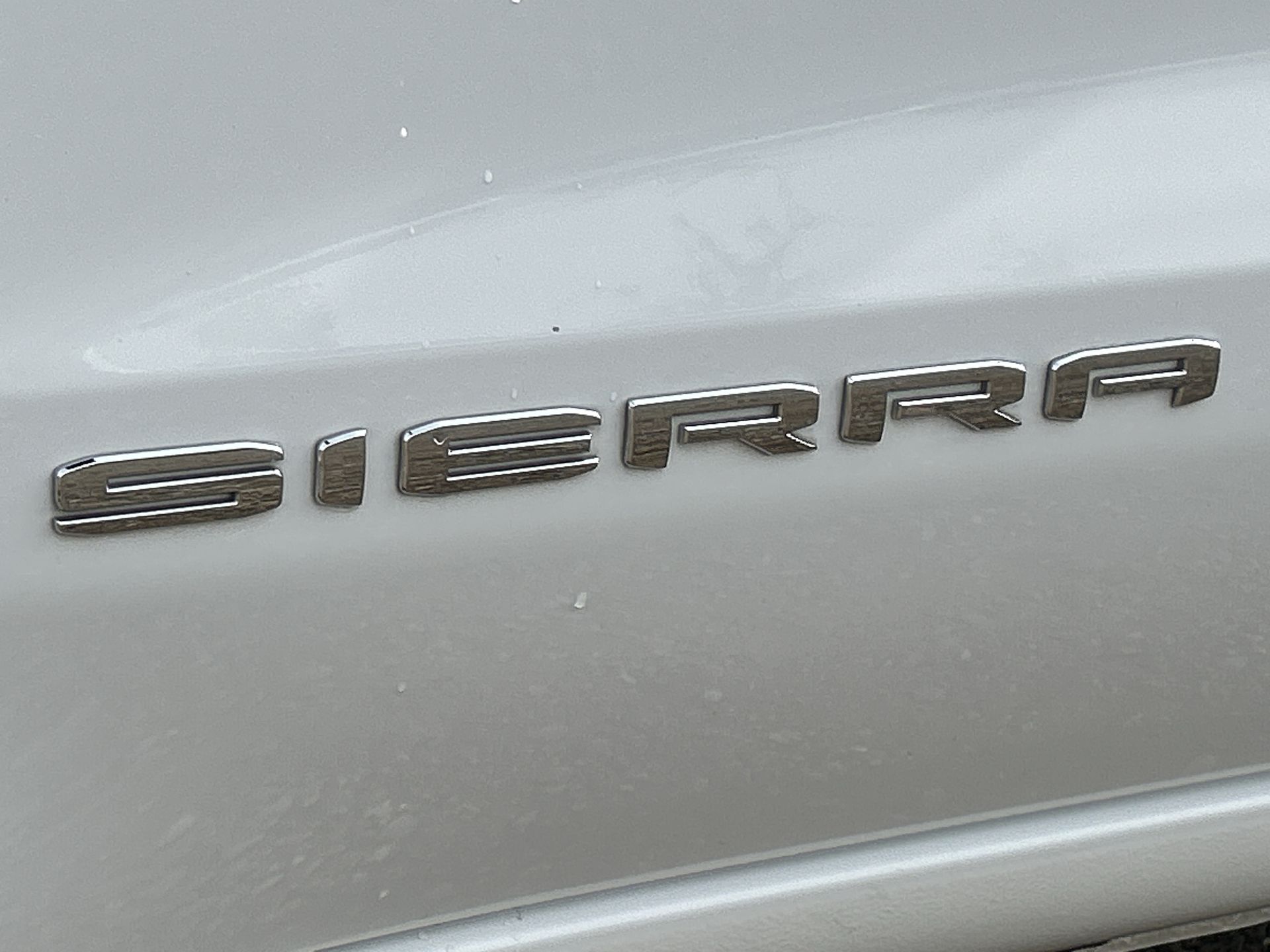 2025 GMC Sierra 1500 SLE