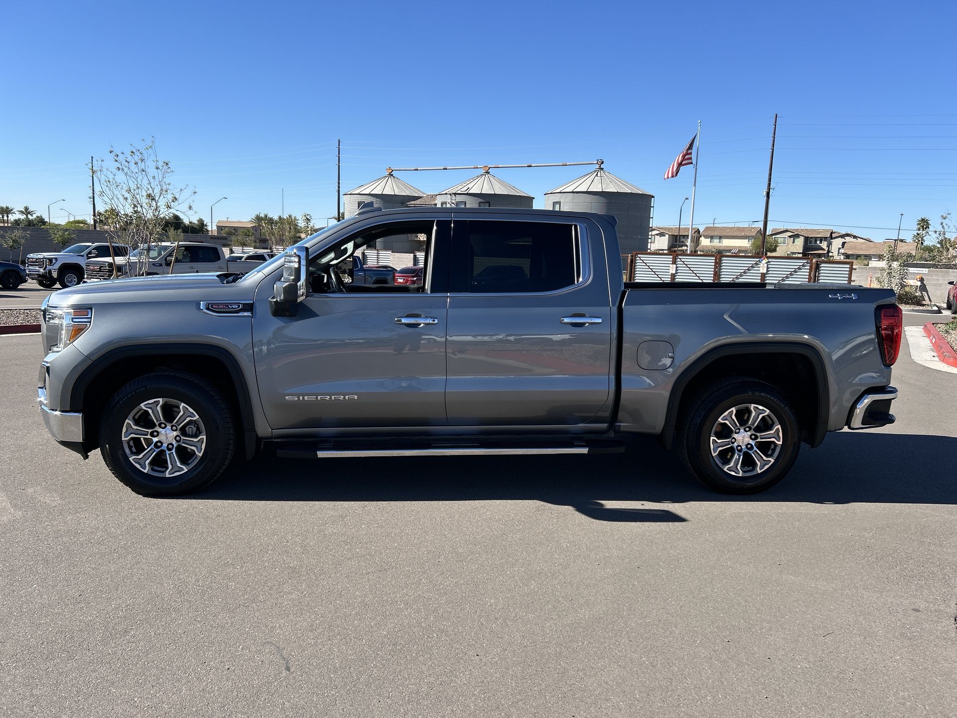 2021 GMC Sierra 1500 SLT