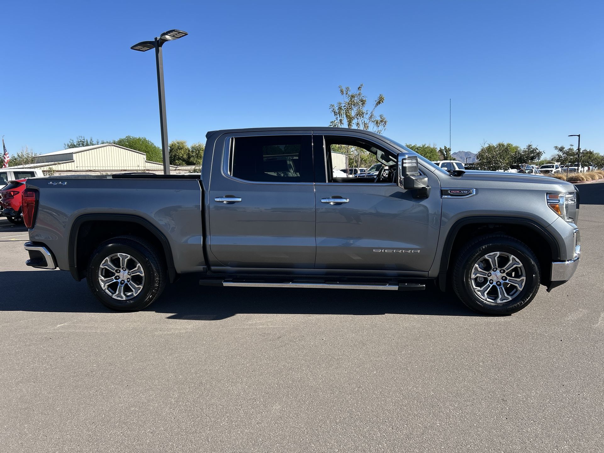 2021 GMC Sierra 1500 SLT