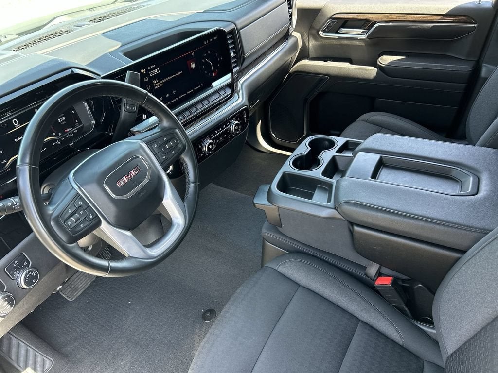 2023 GMC Sierra 1500 SLE