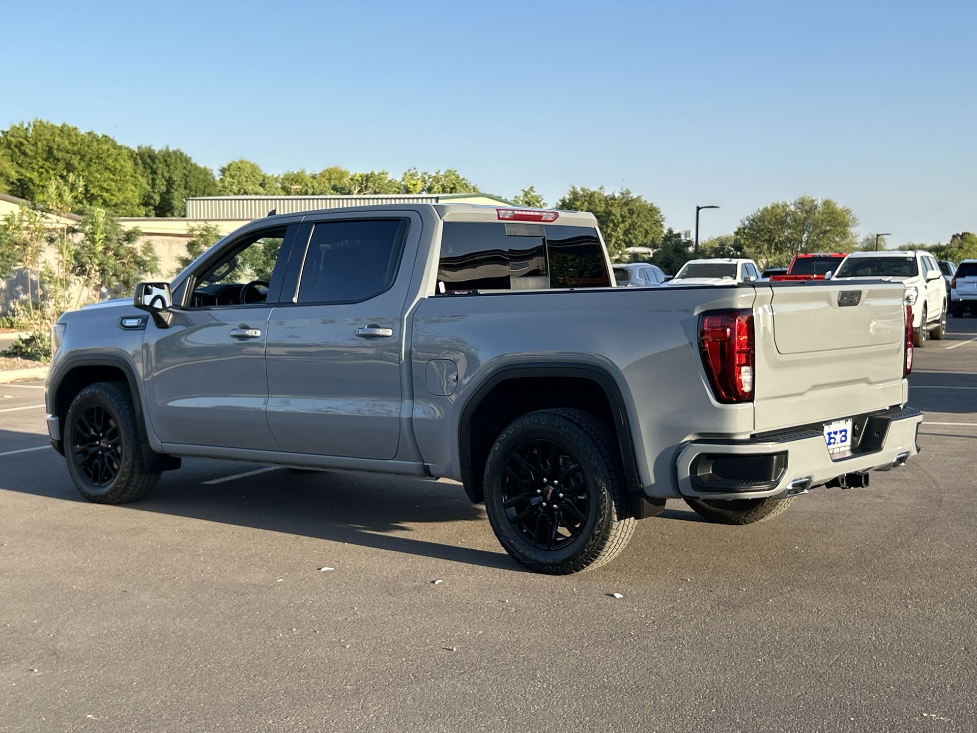 2024 GMC Sierra 1500 Elevation
