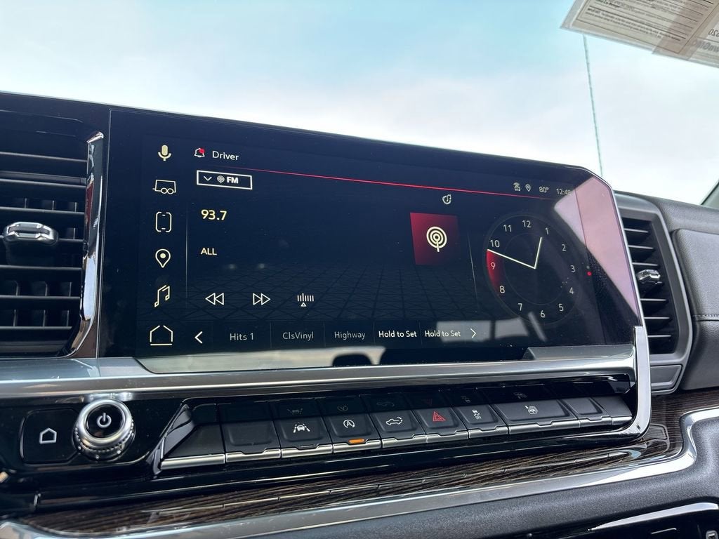 2025 GMC Sierra 1500 Elevation