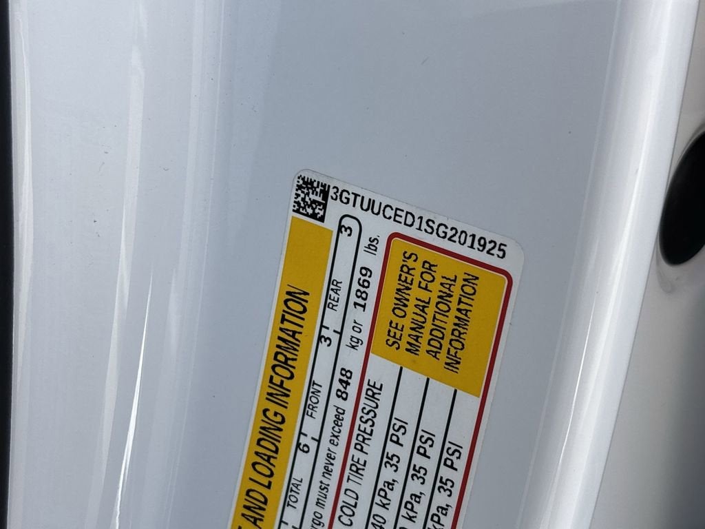 2025 GMC Sierra 1500 Elevation