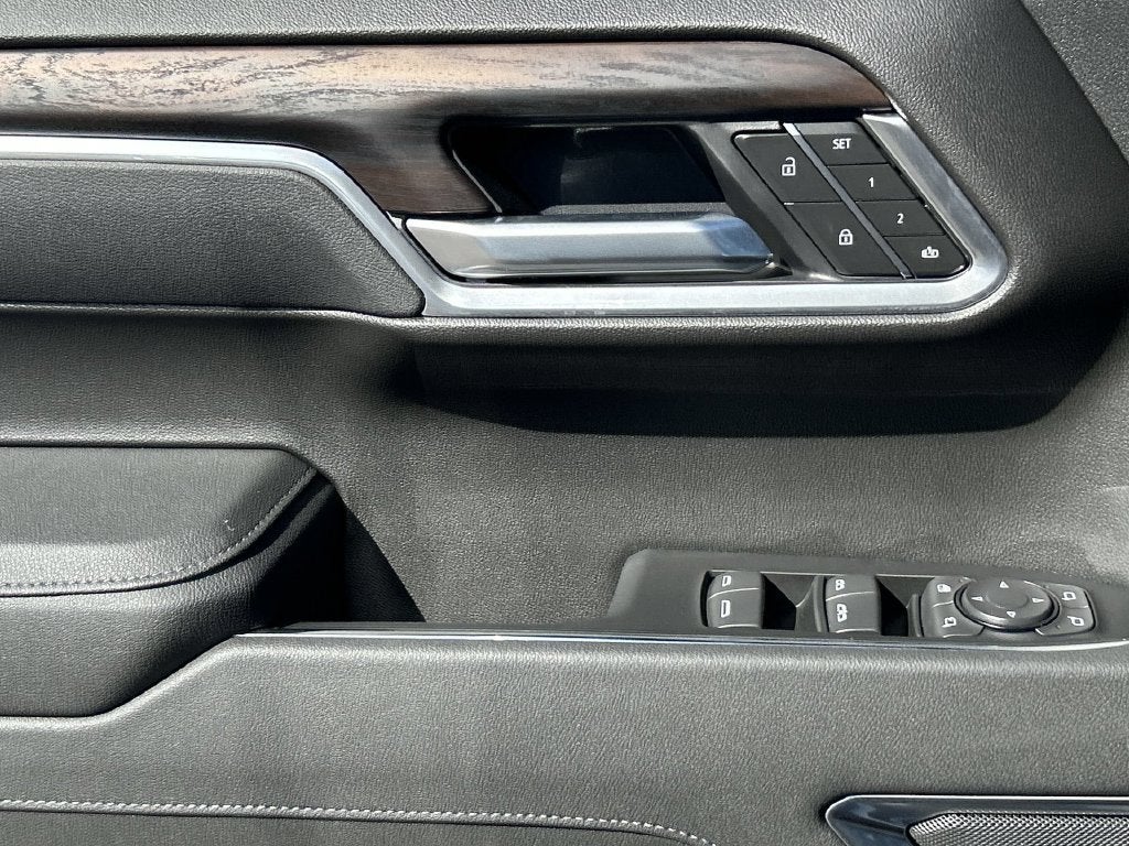 2026 GMC Sierra 1500 SLT - Photo 23