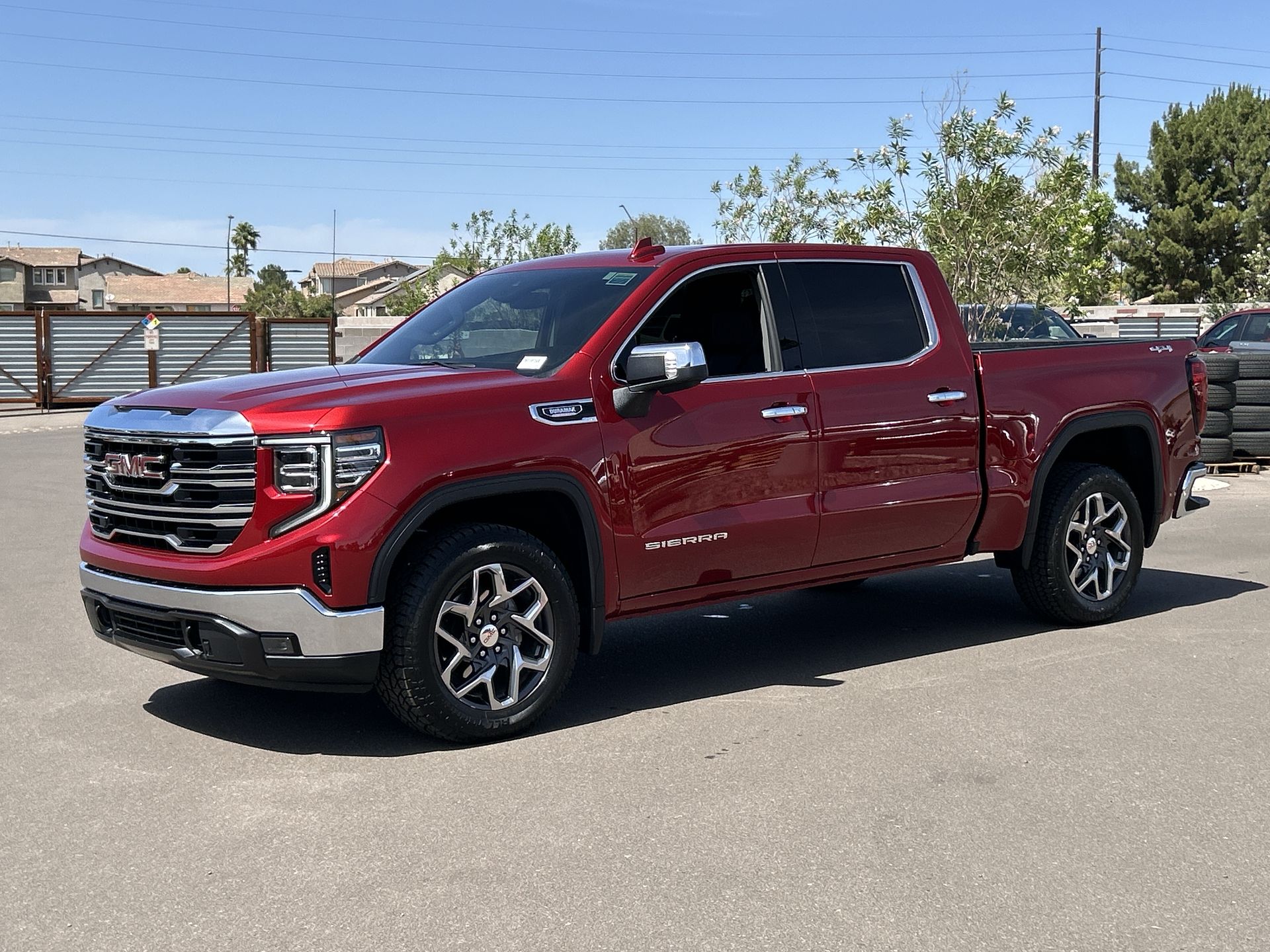 2025 GMC Sierra 1500 SLT