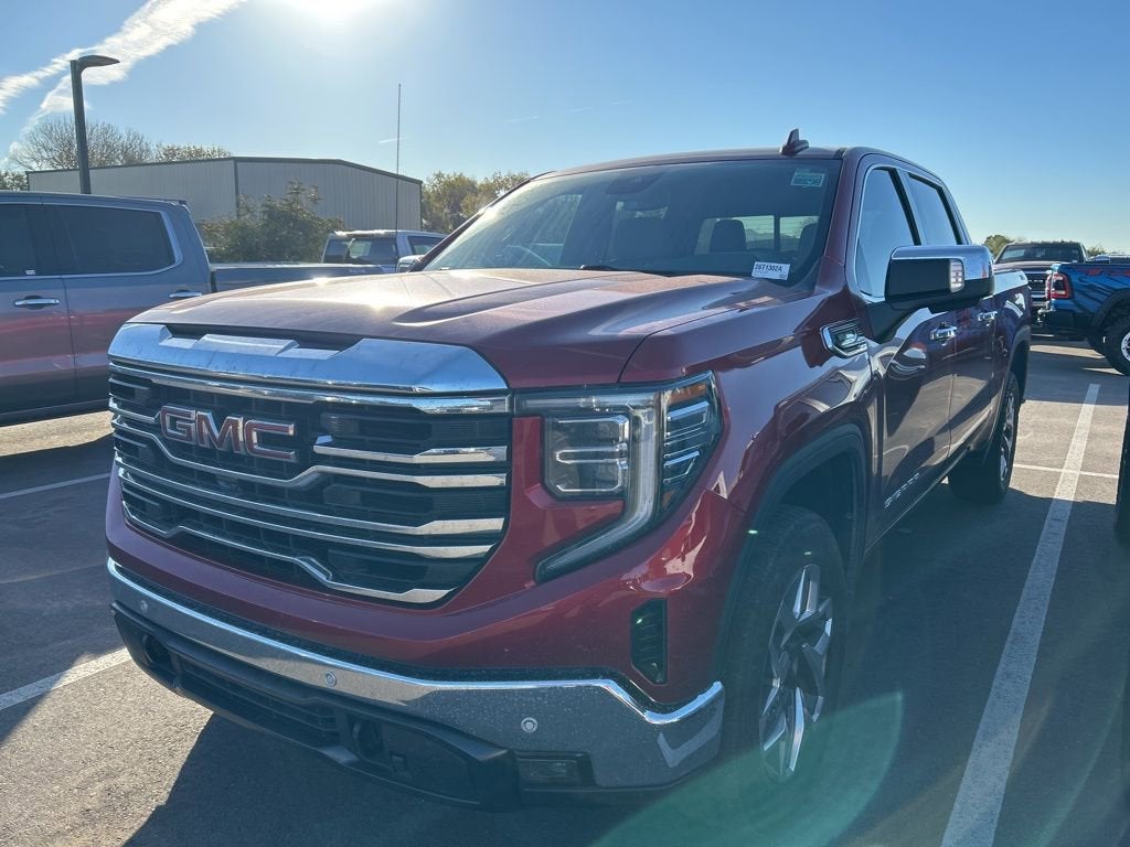 2024 GMC Sierra 1500 SLT