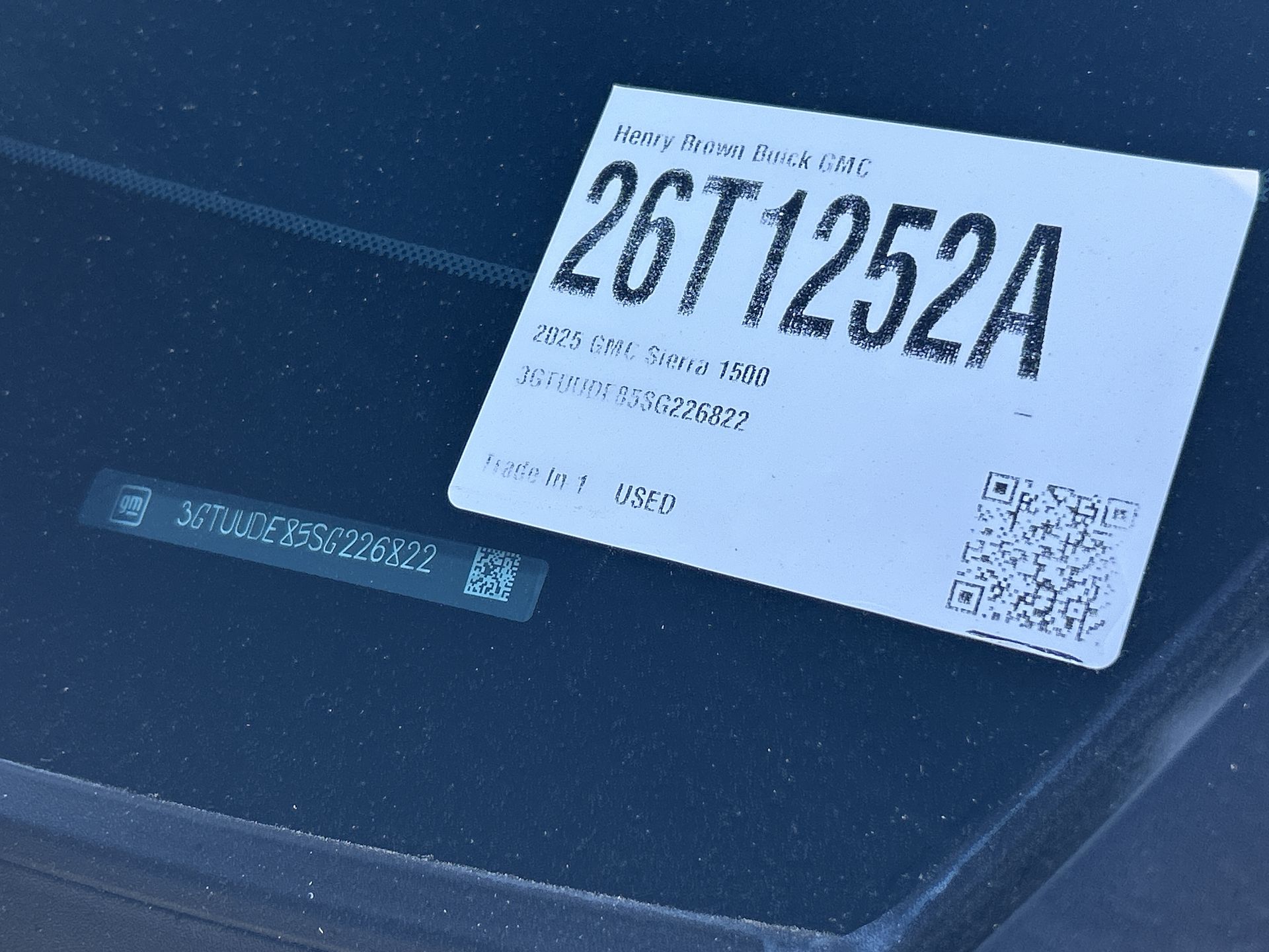 2025 GMC Sierra 1500 SLT