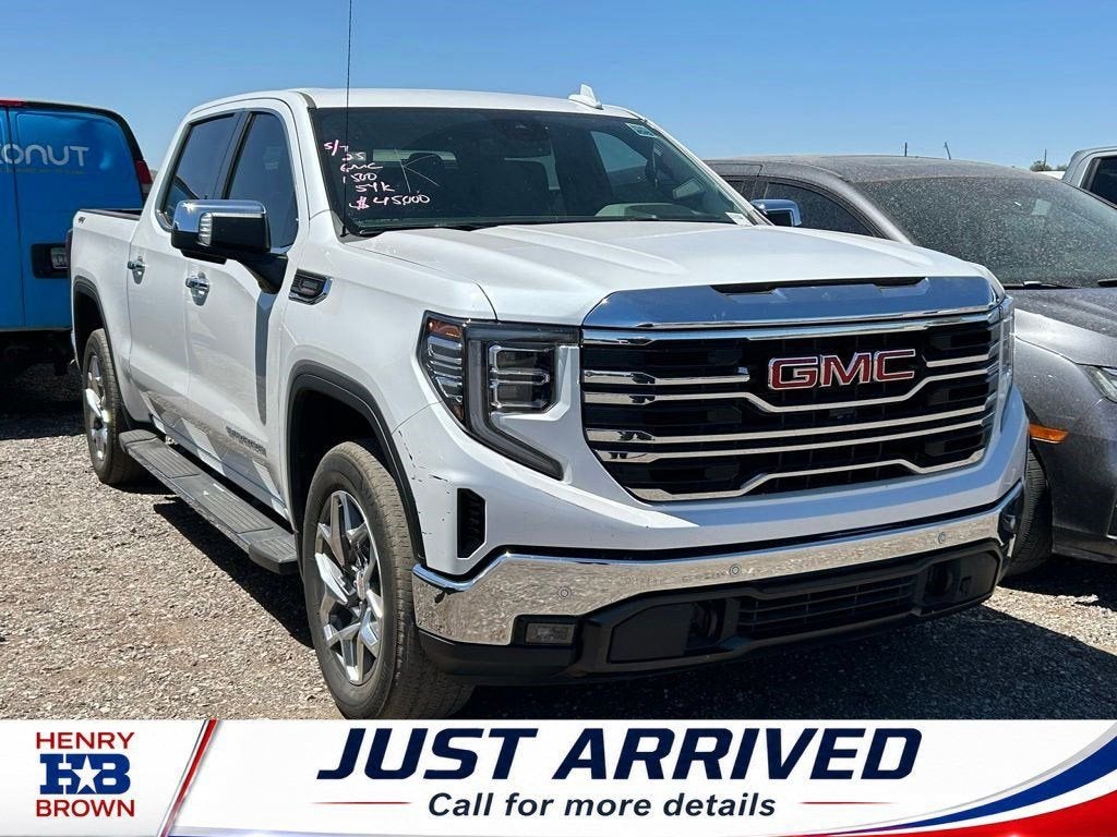 2025 GMC Sierra 1500 SLT